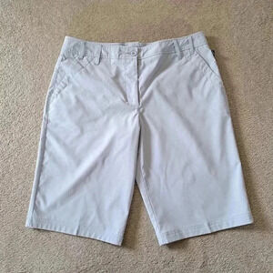 NVO by Lanctot Womens Bermuda Shorts Size  10 Light Grey Golf Shorts